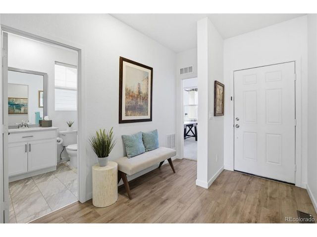 930 Thinleaf Ln, Elizabeth, CO 80107