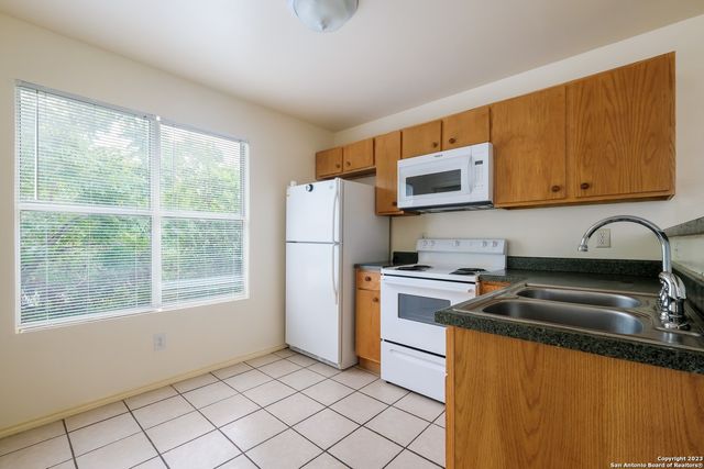 120 Andrews St, San Antonio, TX 78209