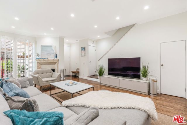 2405 34th Street 27, Santa Monica, CA 90405