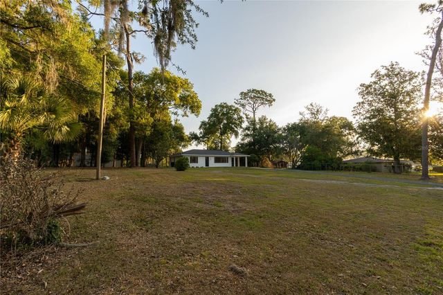 36351 LAKE PASADENA ROAD, Dade City, FL 33525