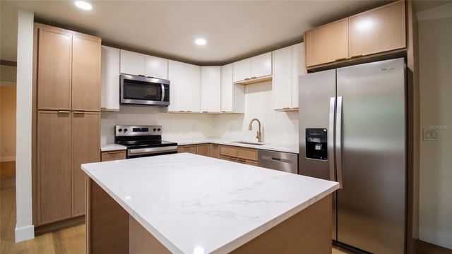 36351 LAKE PASADENA ROAD, Dade City, FL 33525