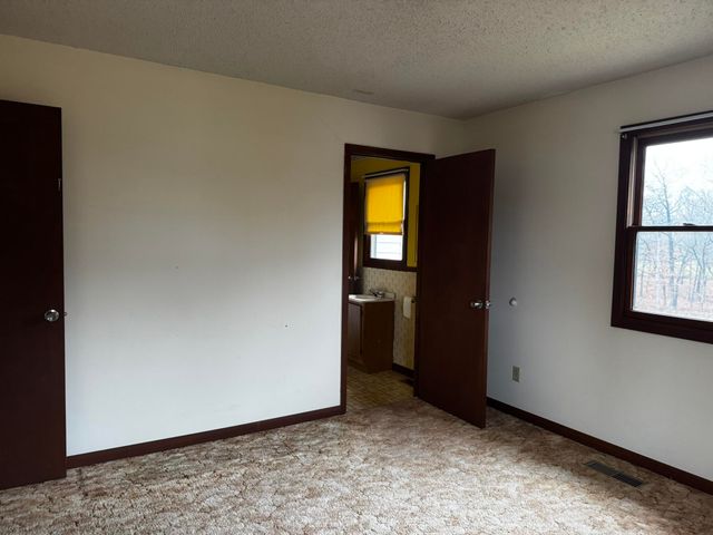 2595 Highway F, Mansfield, MO 65704