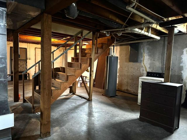 2595 Highway F, Mansfield, MO 65704