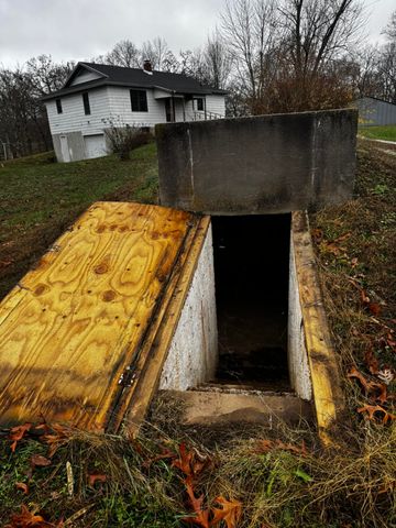 2595 Highway F, Mansfield, MO 65704