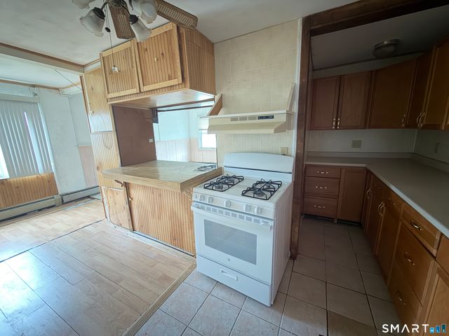 46 Vought Place, Stratford, CT 06614