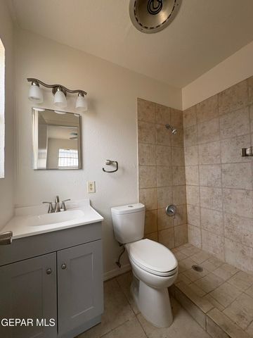 4900 DEBEERS Drive, El Paso, TX 79924