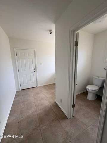 4900 DEBEERS Drive, El Paso, TX 79924