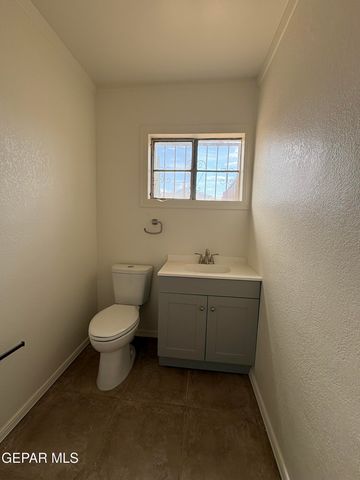 4900 DEBEERS Drive, El Paso, TX 79924