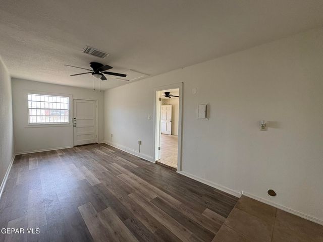 4900 DEBEERS Drive, El Paso, TX 79924