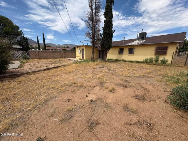 4900 DEBEERS Drive, El Paso, TX 79924