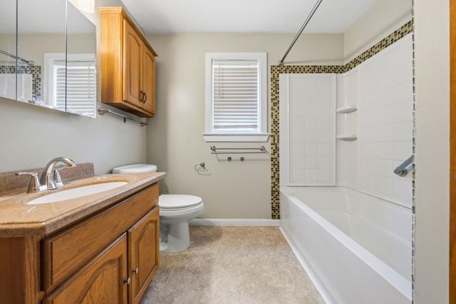 8608 W LAKE Road, Lake City Boro, PA 16423