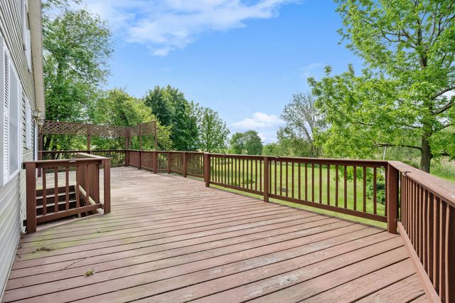 8608 W LAKE Road, Lake City Boro, PA 16423
