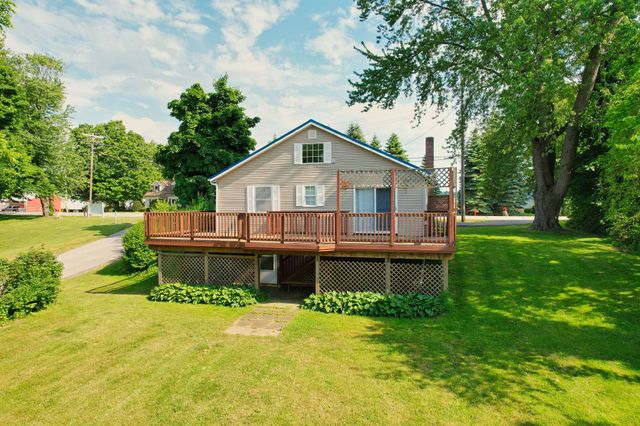 8608 W LAKE Road, Lake City Boro, PA 16423