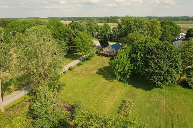 8608 W LAKE Road, Lake City Boro, PA 16423