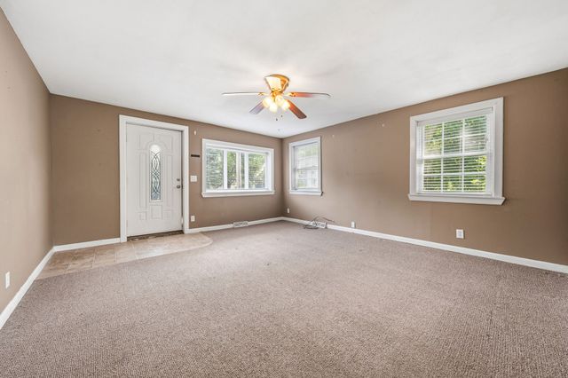 8608 W LAKE Road, Lake City Boro, PA 16423