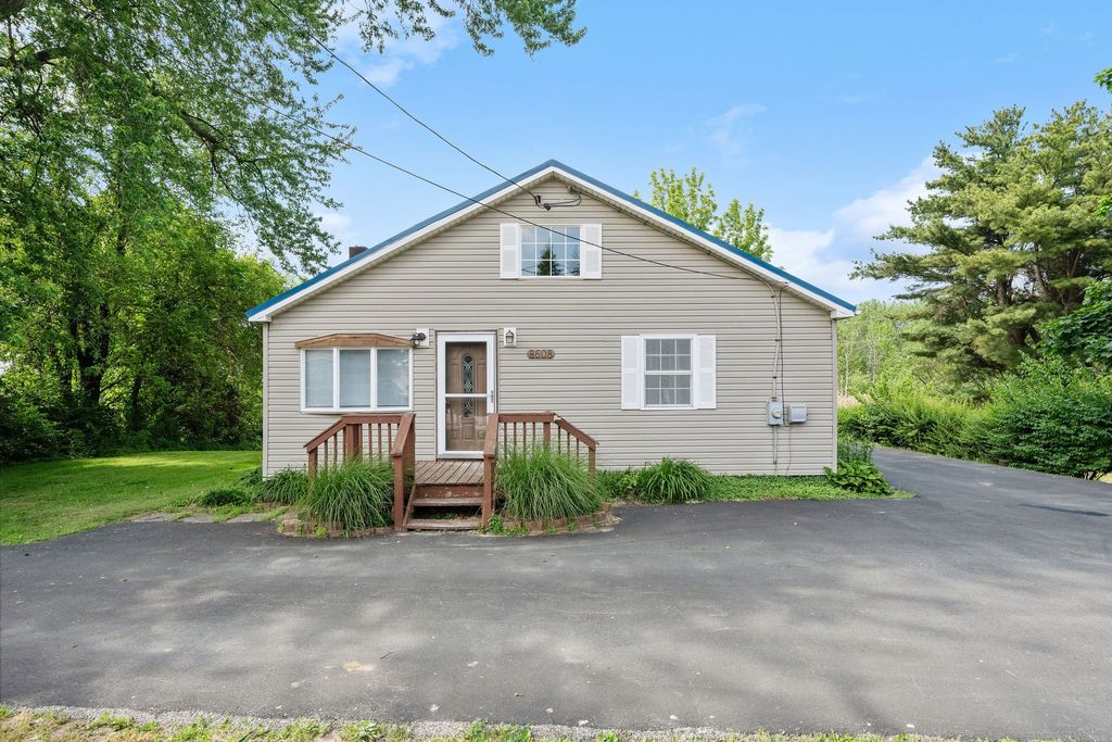 8608 W LAKE Road, Lake City Boro, PA 16423