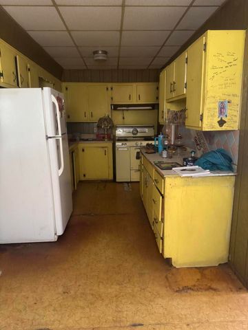 3303 E 14th Street, Lubbock, TX 79403