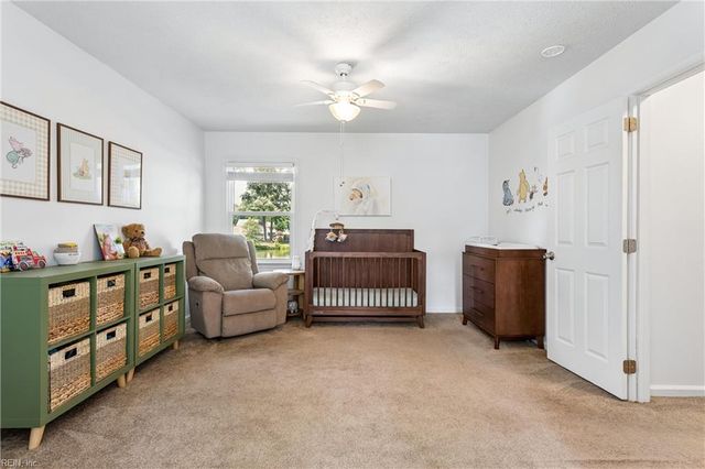 160 Fairmont DR, Hampton, VA 23666