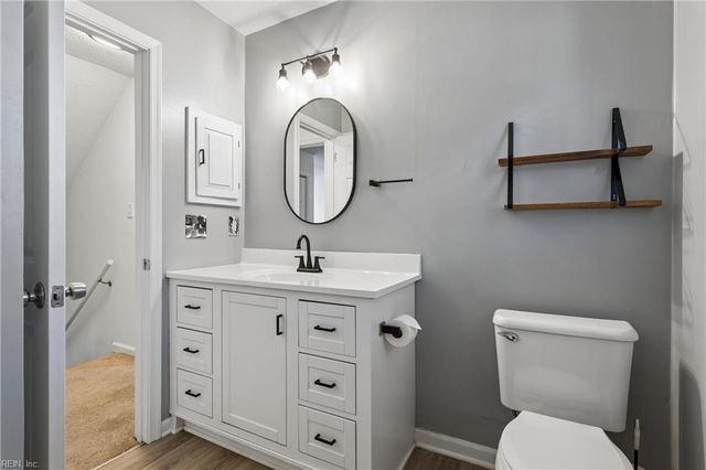 160 Fairmont DR, Hampton, VA 23666