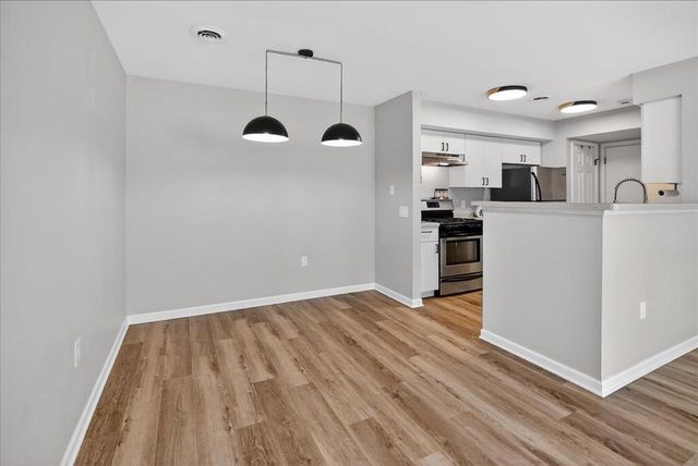 2989 Holborn Circle, Madison, WI 53718