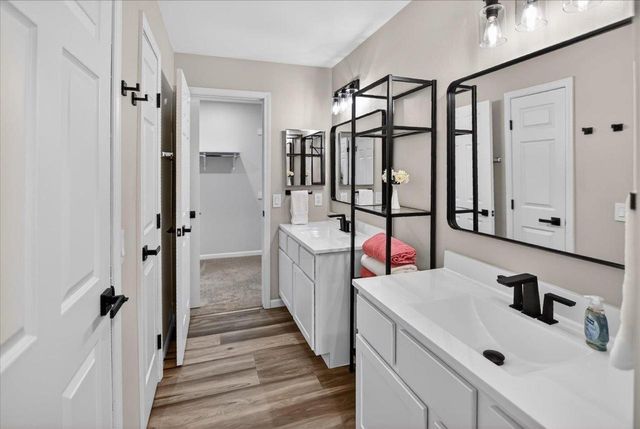 2989 Holborn Circle, Madison, WI 53718