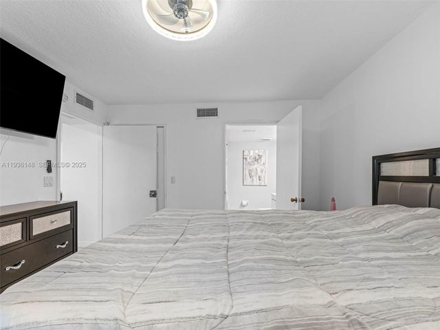 1240 SE 31st Ct 106-32, Homestead, FL 33035