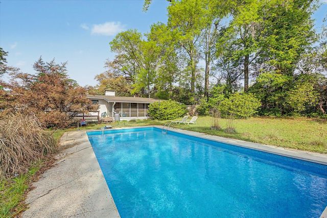 2025 Wahalaw Nene, Tallahassee, FL 32301