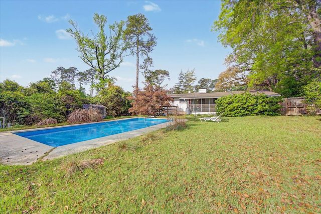 2025 Wahalaw Nene, Tallahassee, FL 32301