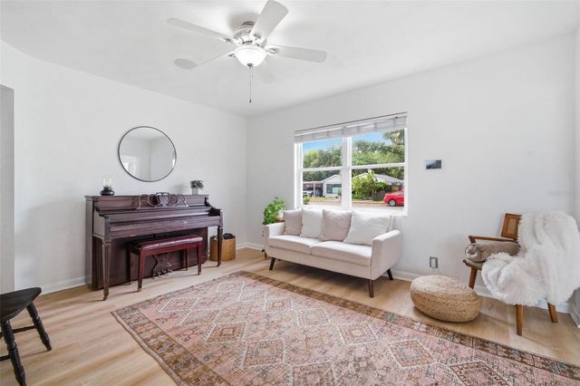 3521 W MCELROY AVENUE, Tampa, FL 33611