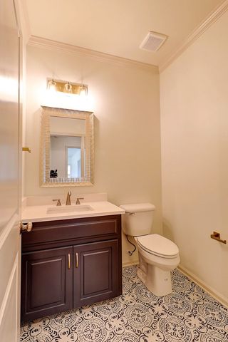 201 Courtland Dr., Dothan, AL 36301