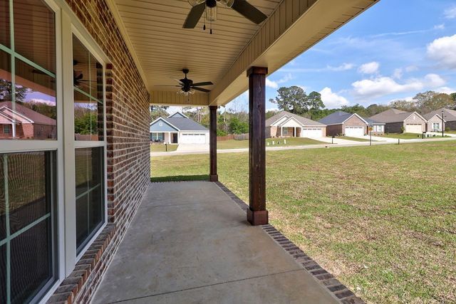201 Courtland Dr., Dothan, AL 36301