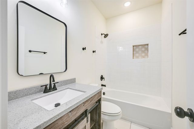 4418 Myrtle, Dallas, TX 75210