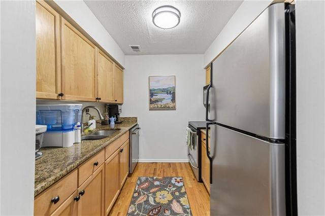 1150 Collier Road NW 15J, Atlanta, GA 30318