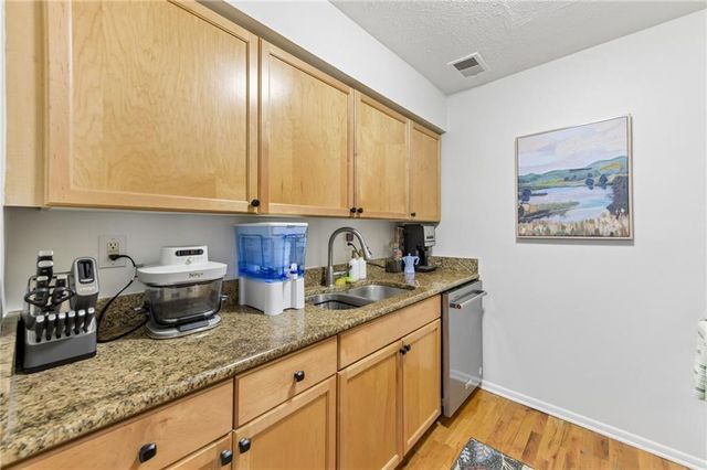 1150 Collier Road NW 15J, Atlanta, GA 30318