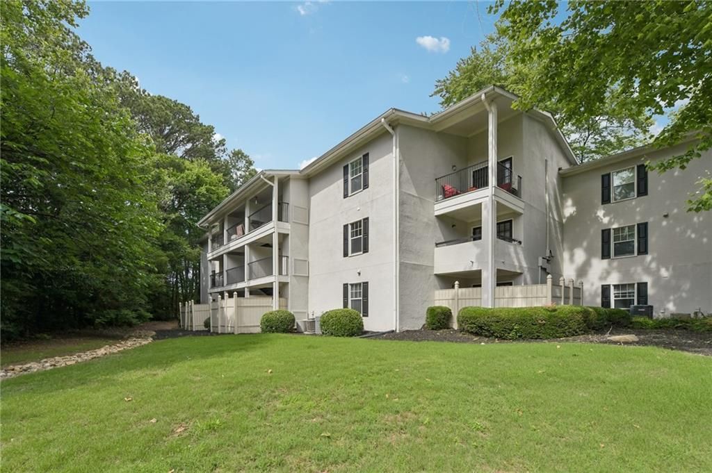 1150 Collier Road NW 15J, Atlanta, GA 30318