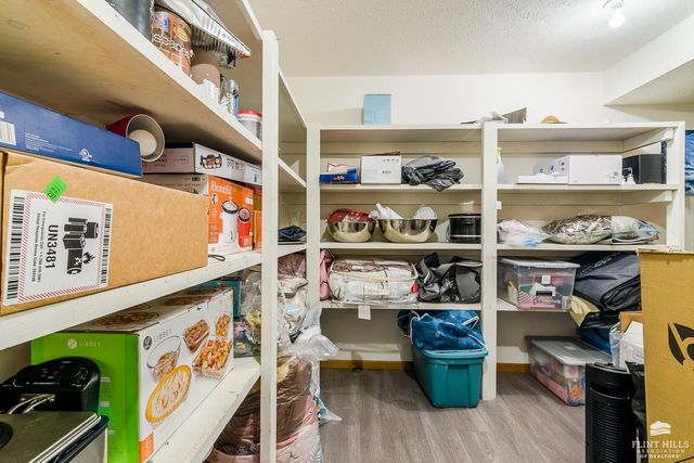 1508 Mistletoe Circle, Junction City, KS 66441