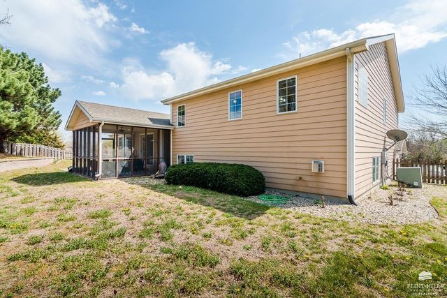 1508 Mistletoe Circle, Junction City, KS 66441
