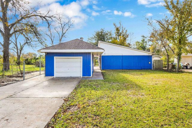 7514 Glen Manor Drive, Houston, TX 77028