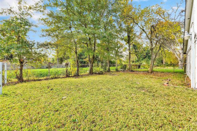 7514 Glen Manor Drive, Houston, TX 77028