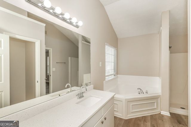 1481 Mine Run, Hampton, GA 30228