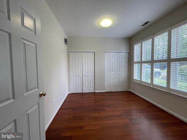 535 COUNTRY CLUB DR, Egg Harbor City, NJ 08215