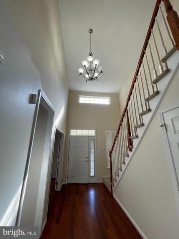 535 COUNTRY CLUB DR, Egg Harbor City, NJ 08215