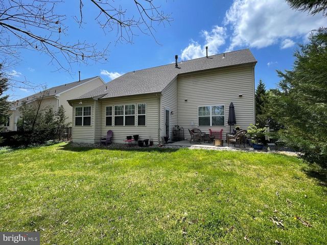 535 COUNTRY CLUB DR, Egg Harbor City, NJ 08215