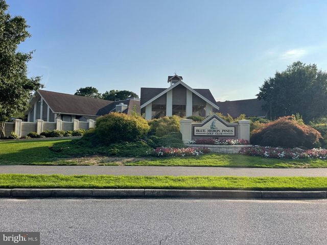 535 COUNTRY CLUB DR, Egg Harbor City, NJ 08215