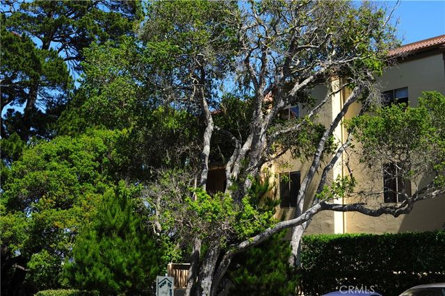 2308 Golden Oaks Ln, Monterey, CA 93940