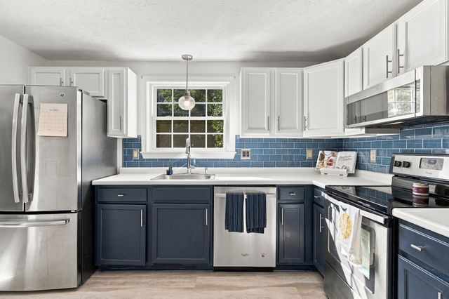 55 Pheasant Lane, Bridgewater, MA 02324
