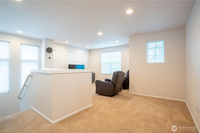 32355 48th Avenue S, Auburn, WA 98001