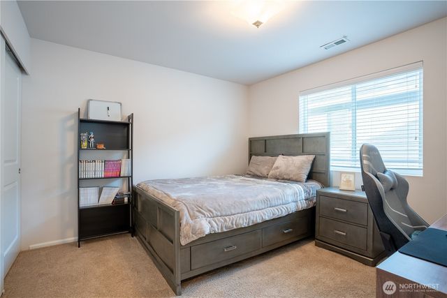 32355 48th Avenue S, Auburn, WA 98001