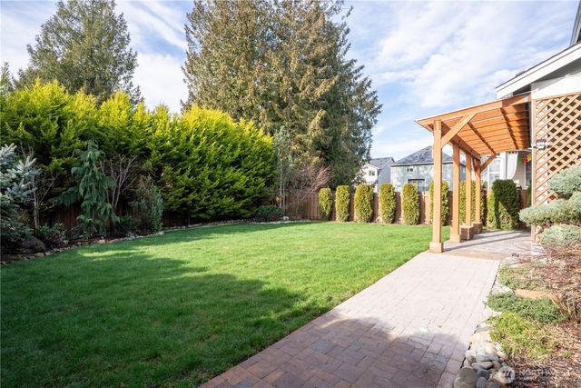 32355 48th Avenue S, Auburn, WA 98001