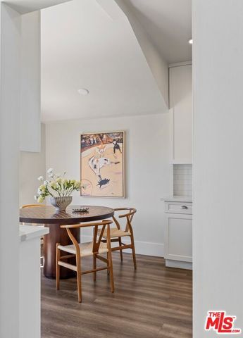 326 W 10th Street, Long Beach, CA 90813